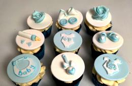 CUPCAKES DE BAUTIZO AZUL