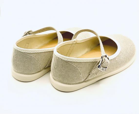 Foto 107/303 Merceditas vivo de BATILAS