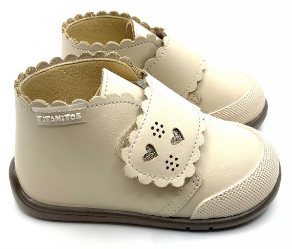 Foto 500 MARÍA-BEIG de TITANITOS