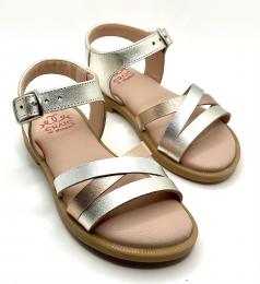 Sandalia metalizada TITANITOS