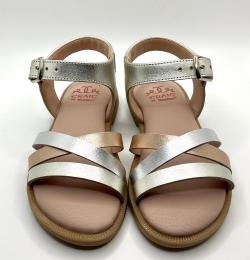 Sandalia metalizada TITANITOS