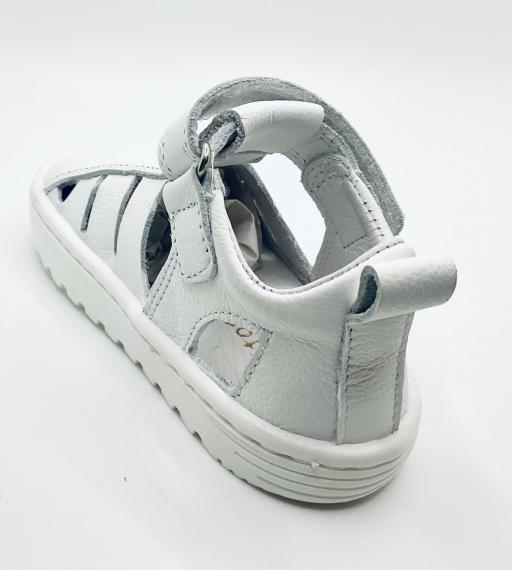 Foto MODELO CUBA, EN BLANCO DE BLANDITOS