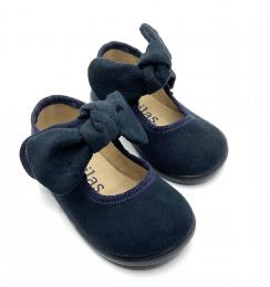 10650 Merceditas Con moña de batilas