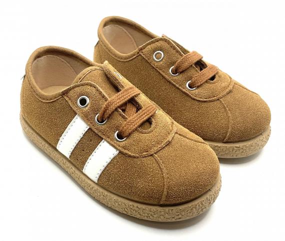 Foto Tenis de serratex cuero de Tokolate