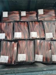 PATAS DE PULPO 200/300 PASTEURIZADAS,Caja 2.5 kg.