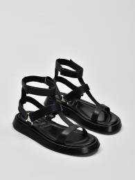 Sandalias de cuero negro