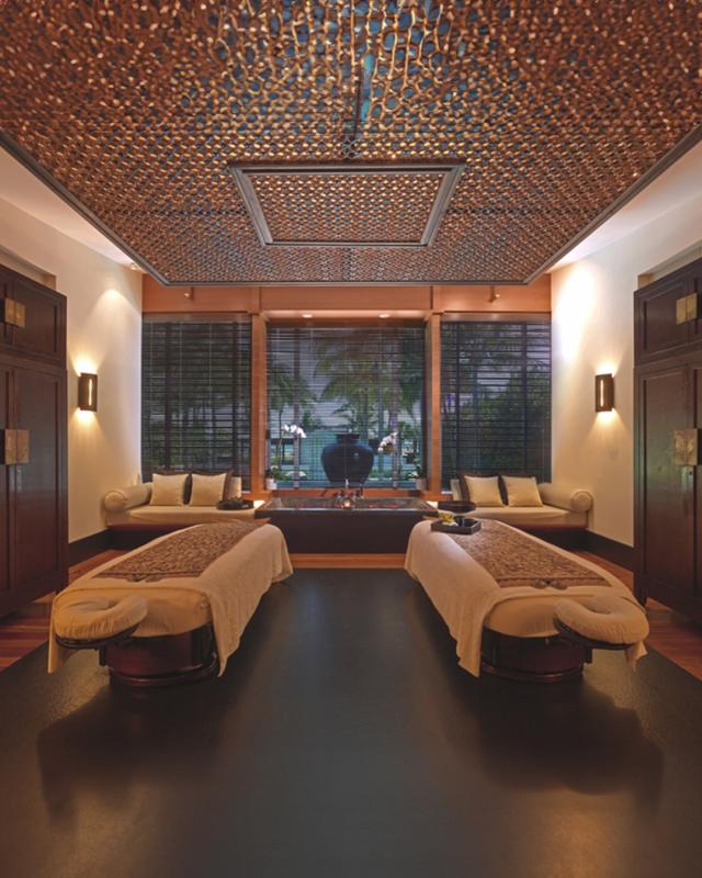 Fragrances that attract and retain customers in a beauty salon