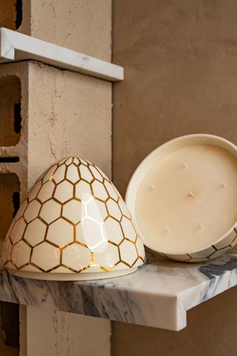 Foto Vela para Interior « Golden Hive Egg »