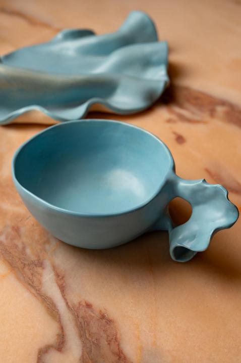 Foto Taza y Plato de Cerámica « Blue Flow » · Colección Yin