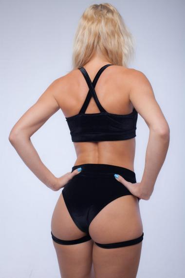 Foto Conjunto de terciopelo negro