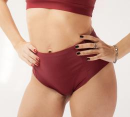 Pantalones cortos brasileña vino