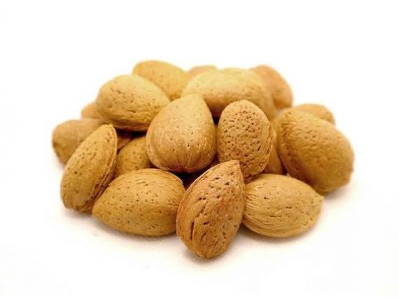 Foto Mandle  GUARA  se slupkou